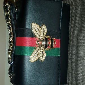 Women's Queen Bee Satchel with matching wallet